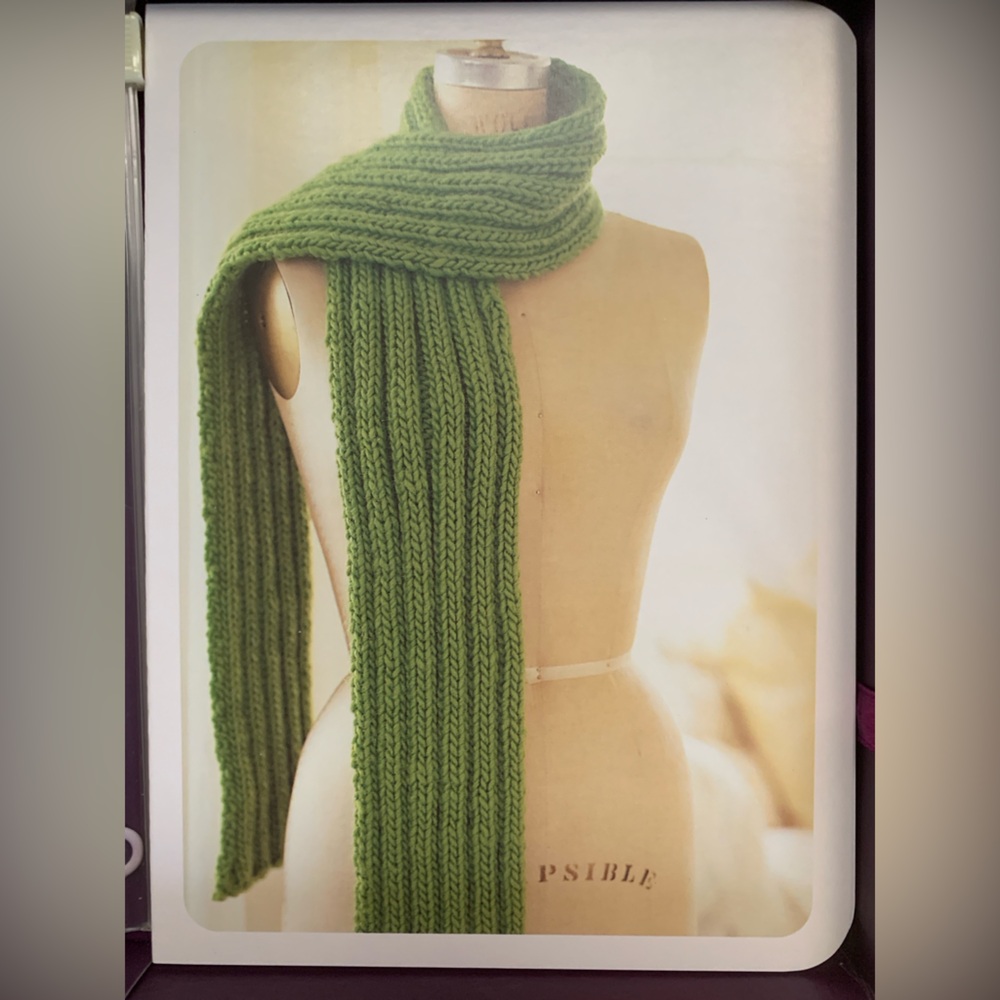 NWT Knit Knack Kit in Original Inside Packaging - Picture 7 of 8